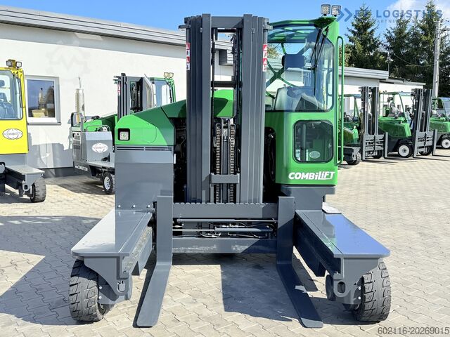 四方向フォークリフト Combilift C4500 DIESEL 4900 TRIPLEX FREE-LIFT TOP1