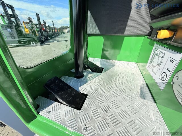 四方向フォークリフト Combilift C4500 DIESEL 4900 TRIPLEX FREE-LIFT TOP1