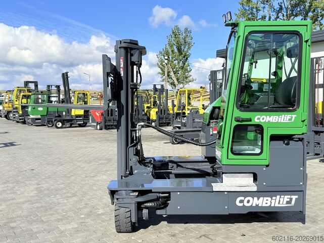 四方向フォークリフト Combilift C4500 DIESEL 4900 TRIPLEX FREE-LIFT TOP1