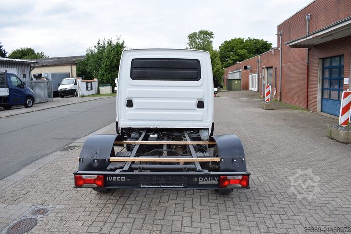 Skåpbilschassi Iveco Daily  35 S21 3,0 Automatik Luftfederung Tempomat