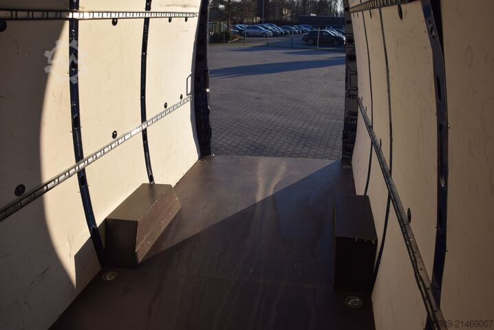 Van atap tinggi Iveco Daily  35 S14 EU6D Automatik Superhochdach Maxi