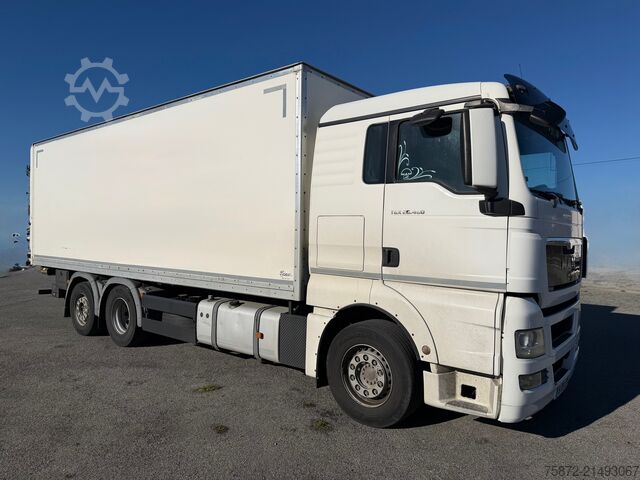 Kamion kuti MAN TGX 26.480 26T 6X2 EJE DIRECIONAL