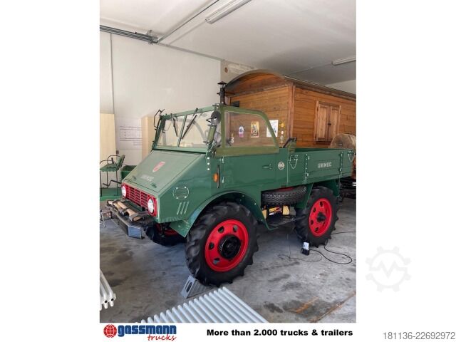 Xe van tùy chỉnh Unimog Unimog 2010, 401/51 inkl. Anhänger