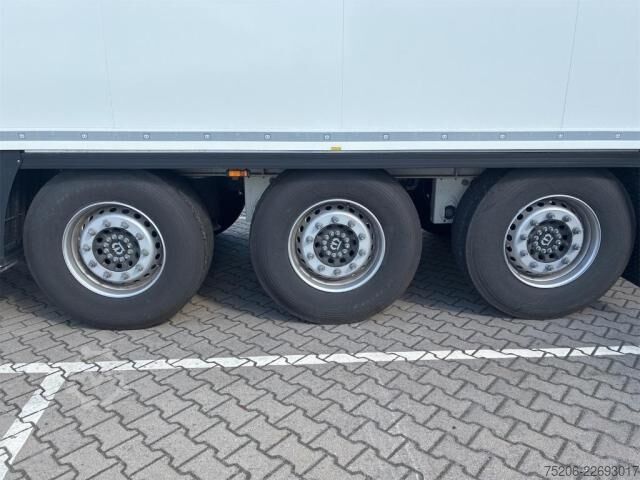 Semirimorchio frigorifero Krone Cool Liner Duoplex Steel Standard