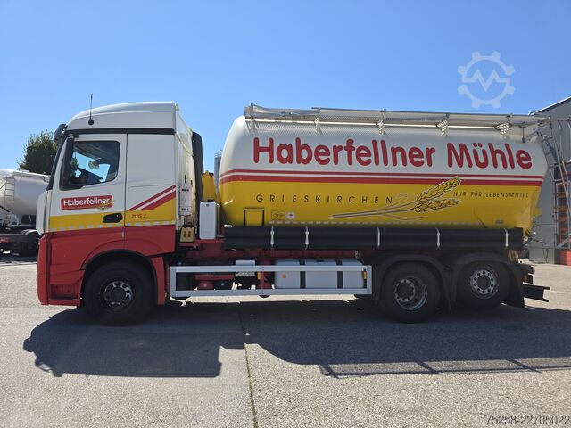 силозен камион Mercedes-Benz Actros 2545