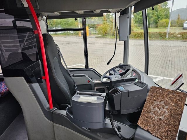 Gradski autobus MERCEDES-BENZ O530 LE, Retarder, Evobus, Fahrerklima