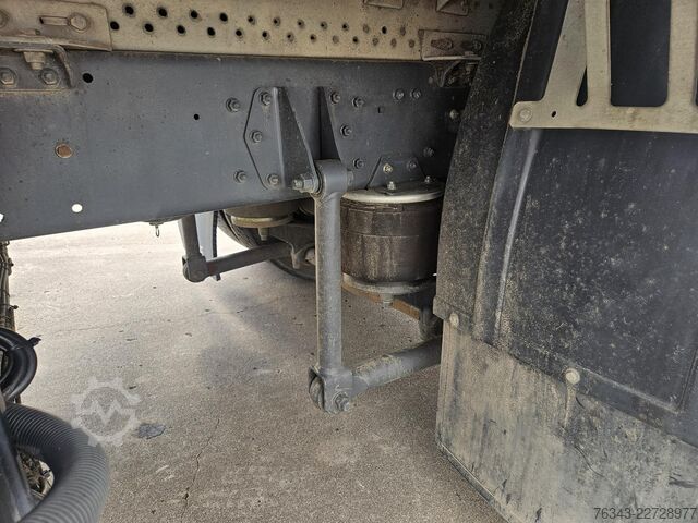 Kassevogn DAF LF 320 FA