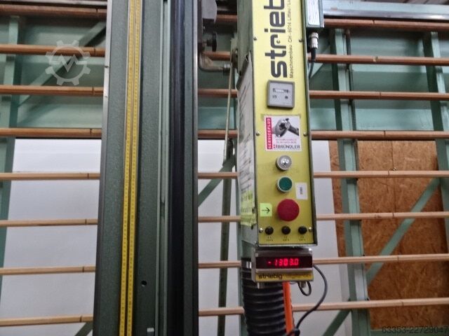 Máy cưa panel đứng Striebig STANDARD 6220