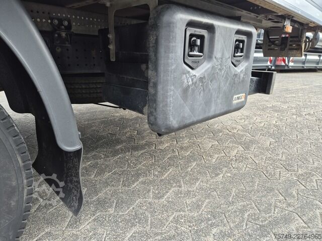 وان جعبه‌ای Fuso Canter 7C18 Aut., Koffer LBW AHK