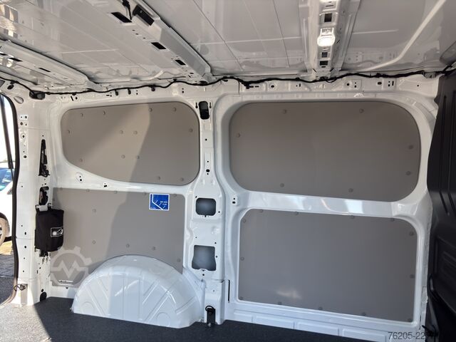 Furgone VW T7 Transporter Kasten 2.0 TDI 110Kw KR  DSG*AHK*