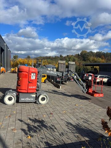 Zglobna ruka Skyjack SJ30ARJE 2WD