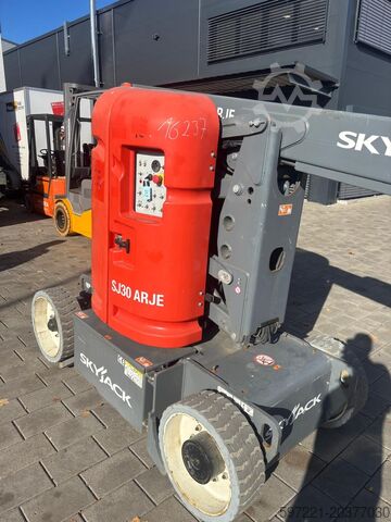 Zglobna ruka Skyjack SJ30ARJE 2WD