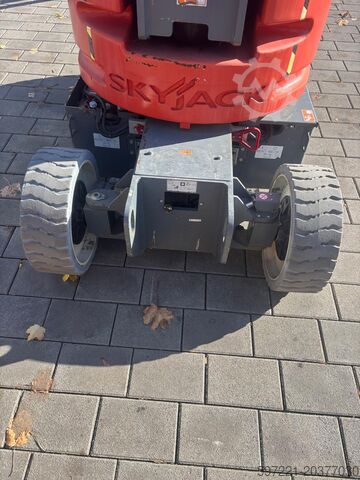 Zglobna ruka Skyjack SJ30ARJE 2WD