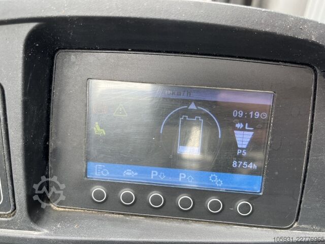 Elektrische vorkheftruck met 4 wielen Jungheinrich EFG430