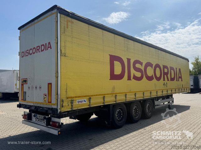 مقطورة نصفية مفتوحة مع قماش مشمع Schmitz Cargobull Curtainsider Standard