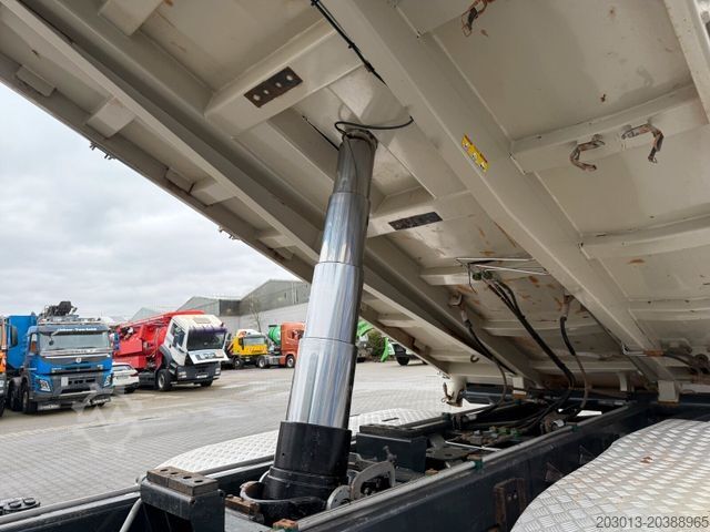 משאית מנוף תלת-צדדית IVECO Tracker AD380T50 6x4 KH Kipper Bordmatik