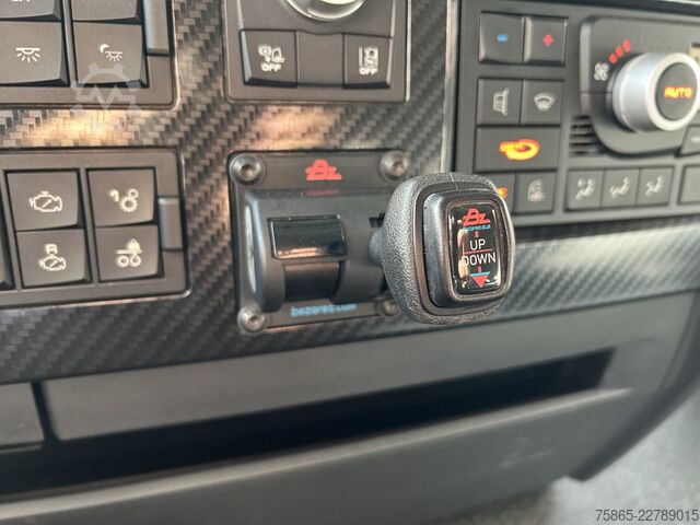 Standard-SZM Renault T 480 6x2 / PTO Hydrauliek / Stand Airco / Tach...