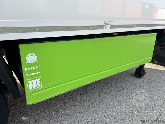 Refrigerated/freezer transport Krone Coolliner / Thermo King SLXe 300 / Frigo Box - ...