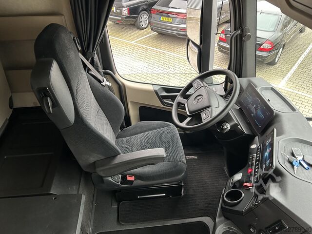 Standard SZM Mercedes-Benz Actros 1845 Gigaspace / Tacho V2 / 371 dkm / Bl...