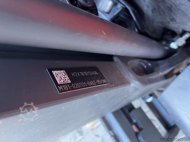 Електричний 4 -колісний навантажувач Linde E18PH-02