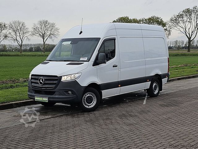 Bestelauto MERCEDES-BENZ SPRINTER 316 L2H2 Navi RWD