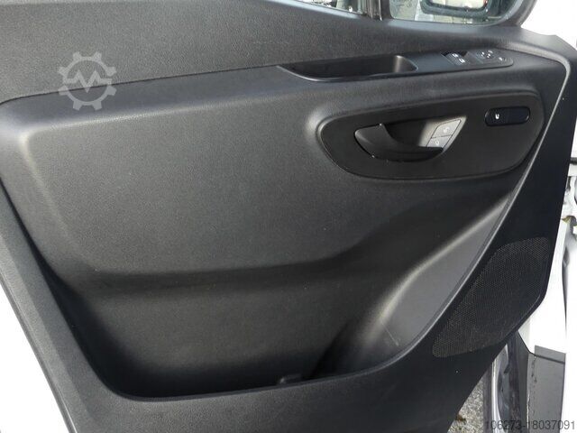 Xe van mui cao Mercedes-Benz Sprinter 317 Maxi,9GTronic,AHK3,5To,TCO