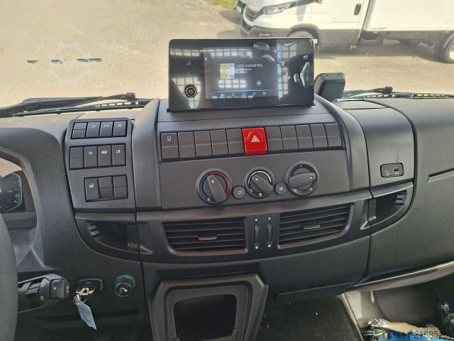 Вантажівка з відкритою платформою IVECO Eurocargo 140E28/FP / Automatik