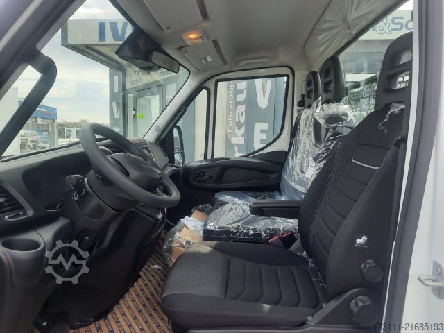 Three-way tipper van IVECO Daily 70C18H Meiller Kipper / AHK / Klima