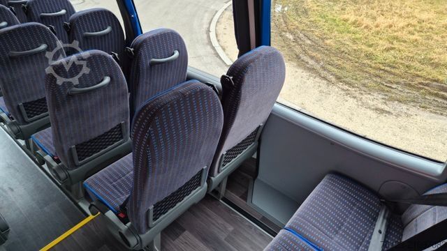 Minibusz IVECO 2x Daily 70 Lagerfahrzrug Ferqui Sunrise 2,5 m B