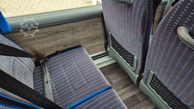 Minibusz IVECO 2x Daily 70 Lagerfahrzrug Ferqui Sunrise 2,5 m B
