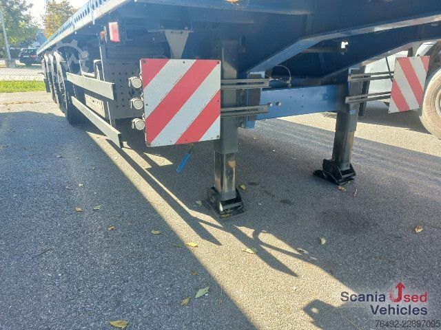 Avoin puoliperävaunu Schwarzmüller S1 Pritsche 4,0 m ausziehbar + Ladungsträger 1,5