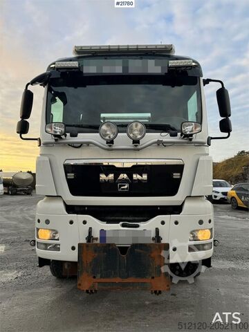 Haakarmsysteem MAN TGS 28.480 6x4 – Hook lift truck with snow plow se