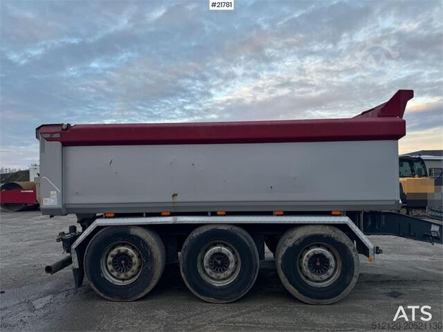 Istrail driewielige oplegger Istrail Triple Axle Trailer