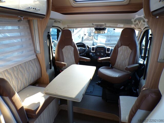 แคมเปอร์กึ่งบูรณาการ BÜRSTNER Limited T IT 727 G Hubbett, SAT, Markise