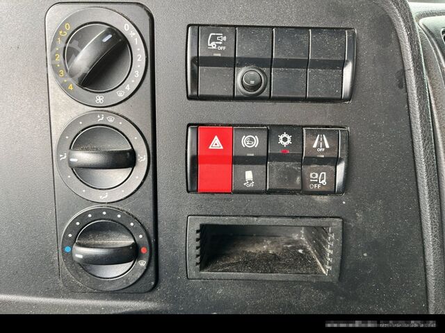 Autocarro con cassone MERCEDES-BENZ 1224 L Koffer 7,20m* LBW 1,5t*Klima*AutomatikNSW