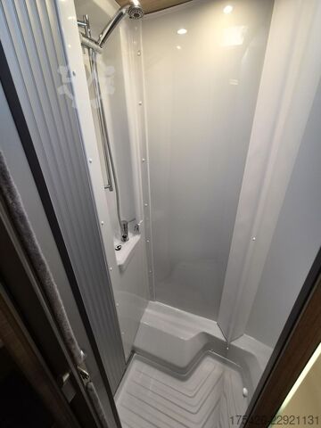 Poluintegrirani kamper KNAUS Van TI PLUS PLATINUM SELECTION 650 MEG *2x LiPo*