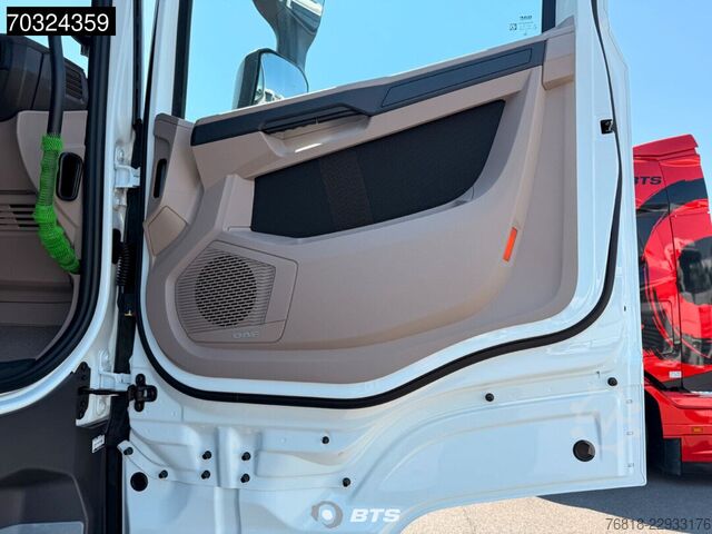 Standard dragbil DAF XG 530 4X2 FT - ZF + Sonnenblende + Standklima