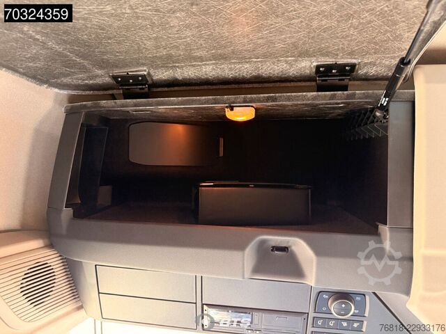 Standard dragbil DAF XG 530 4X2 FT - ZF + Sonnenblende + Standklima