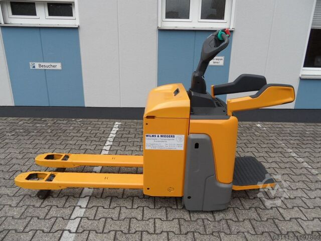Electric Pallet Truck 