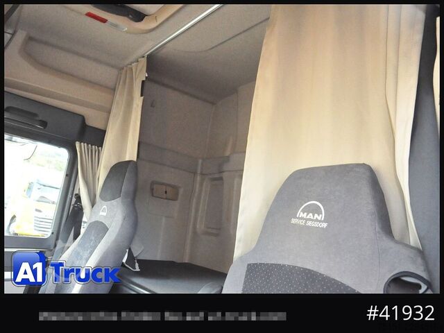 Staðlaður dráttarbíll MAN TGM 15,290 BL Automatik Soundsystem