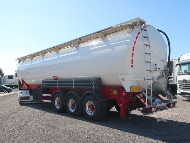Silo semitrailer Spitzer SK 2760 CAL 60 m³ Kippsilo eigene Hydraulik