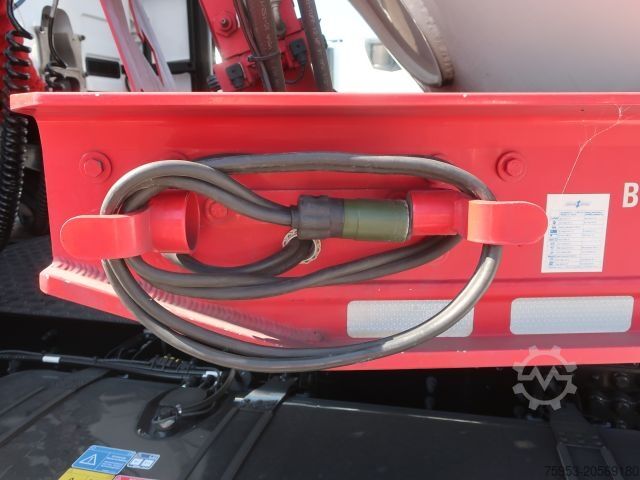 Silo semitrailer Spitzer SK 2760 CAL 60 m³ Kippsilo eigene Hydraulik