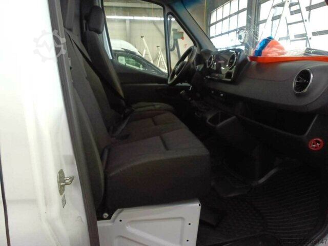 Pakettiauto Mercedes-Benz Sprinter 317 Maxi XXL,MBUX,Navi,360°Kamera