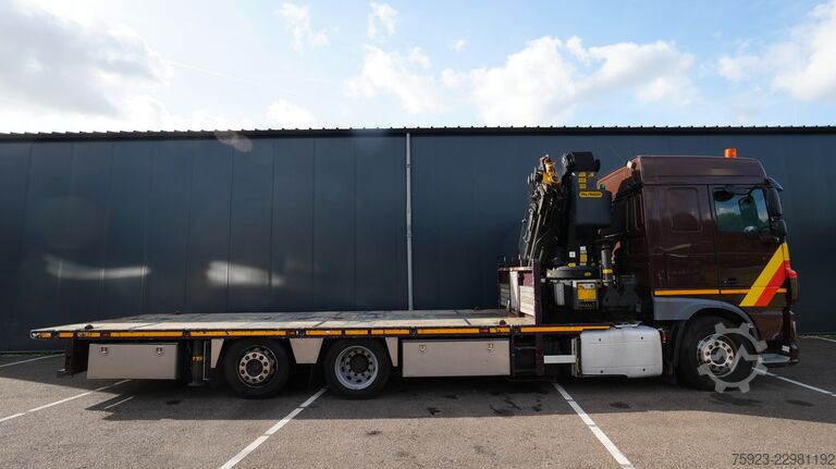 Kranwagen DAF XF 460 6x2 flatbed truck with Palfinger PK 5000...