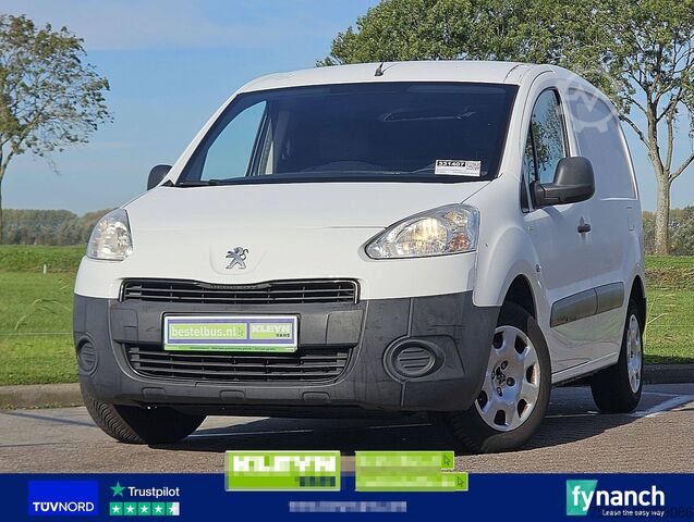 PEUGEOT PARTNER 1.6 automático, aire acondicionado, navegador, sensores de aparcamiento, puerta late PEUGEOT PARTNER 1.6 automaat, airco, navi, pdc, zijdeur