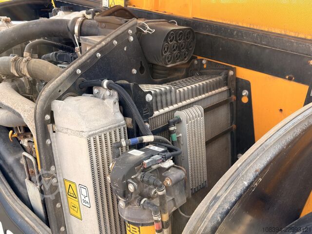 جرافة تلسكوبية JCB 531-70 JCB 531-70 Telehandler