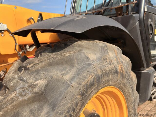 جرافة تلسكوبية JCB 531-70 JCB 531-70 Telehandler