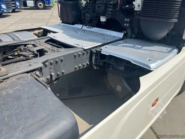 Štandard-SZM DAF XF 450 FT COMFORT CAB 9TN VOORAS EURO 6