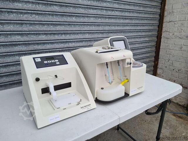 Life Technologies Ion Torrent OneTouch 2 OneTouch ES:llä Life Tecnologies Torrent OneTouch 2 with OneTouch ES