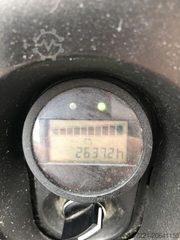 Paletové zakladače Still EXV 14C Triplex